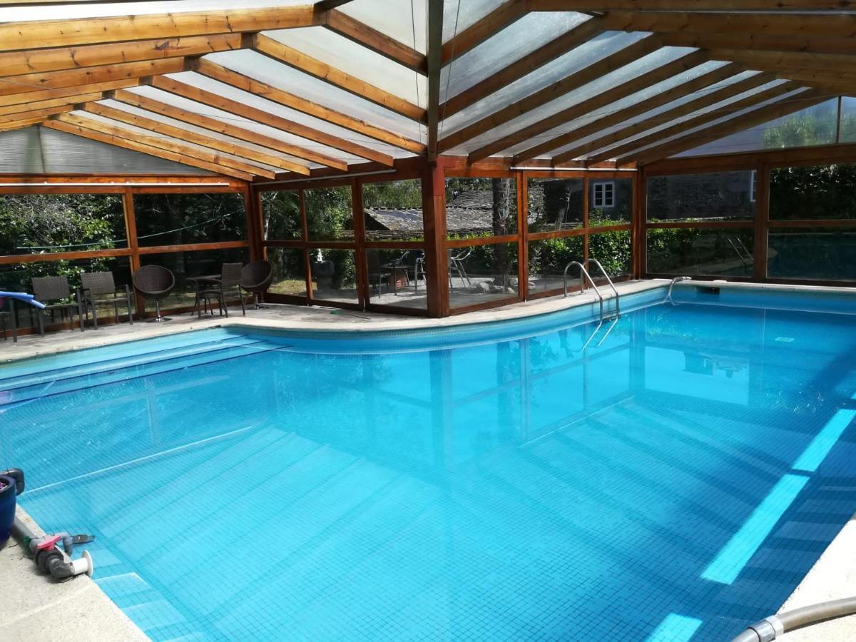 Casa Oute Guest House Sobrada Exterior foto