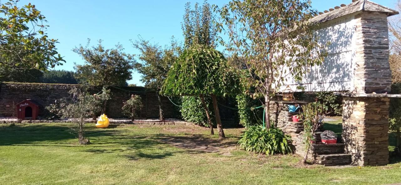 Casa Oute Guest House Sobrada Exterior foto